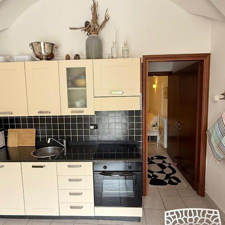 1-Bedroom Apartment Bello Posto Acquaseria Extérieur photo