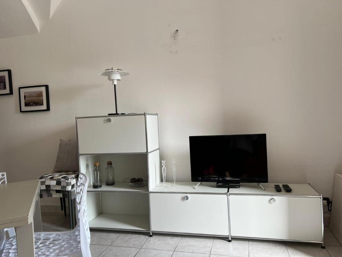 1-Bedroom Apartment Bello Posto Acquaseria Extérieur photo