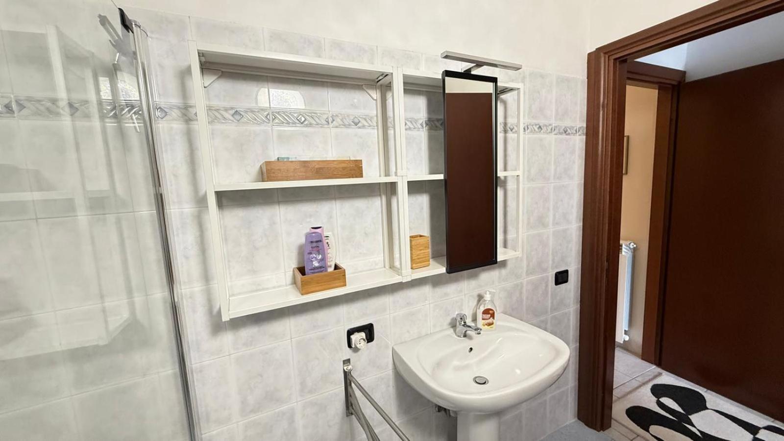 1-Bedroom Apartment Bello Posto Acquaseria Extérieur photo